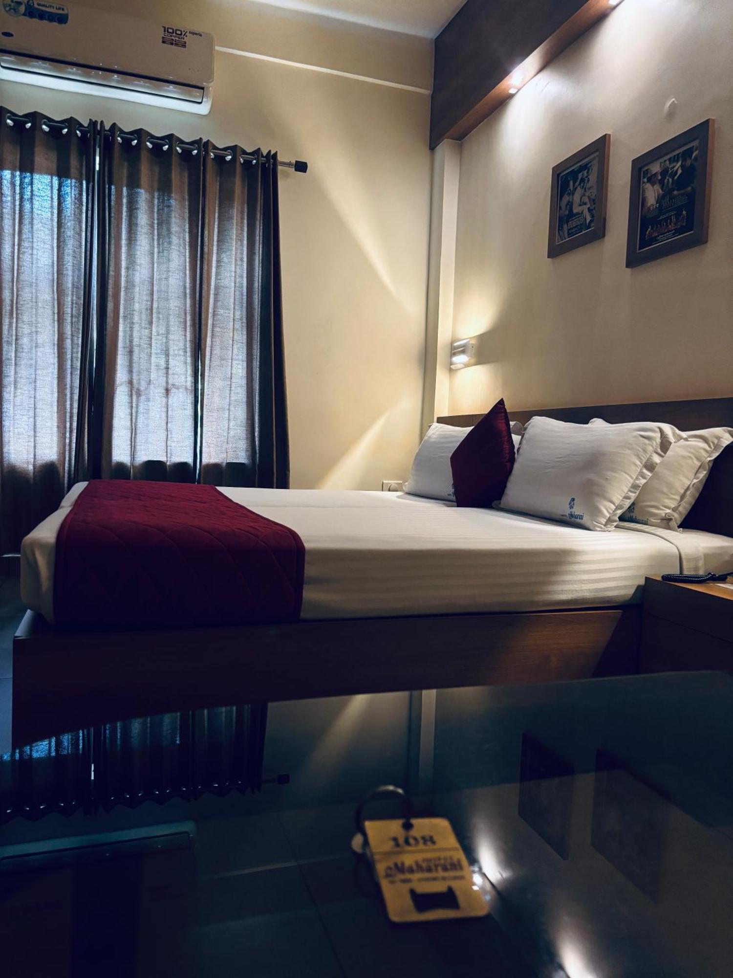 Maharani Hotel โคชิโคด ภายนอก รูปภาพ