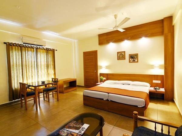 Maharani Hotel โคชิโคด ภายนอก รูปภาพ